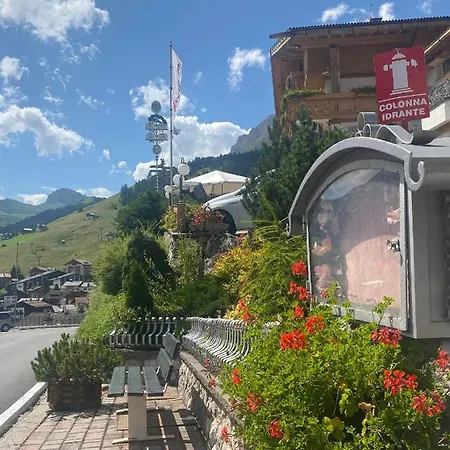 Dolomites Base Camp Olympia Арабба