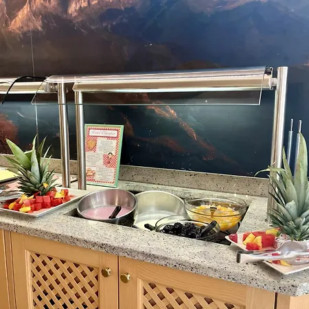 Dolomites Base Camp Olympia אראבה