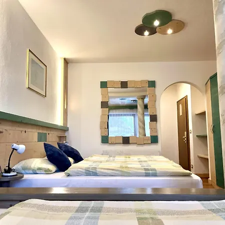 Dolomites Base Camp Olympia 3* Арабба