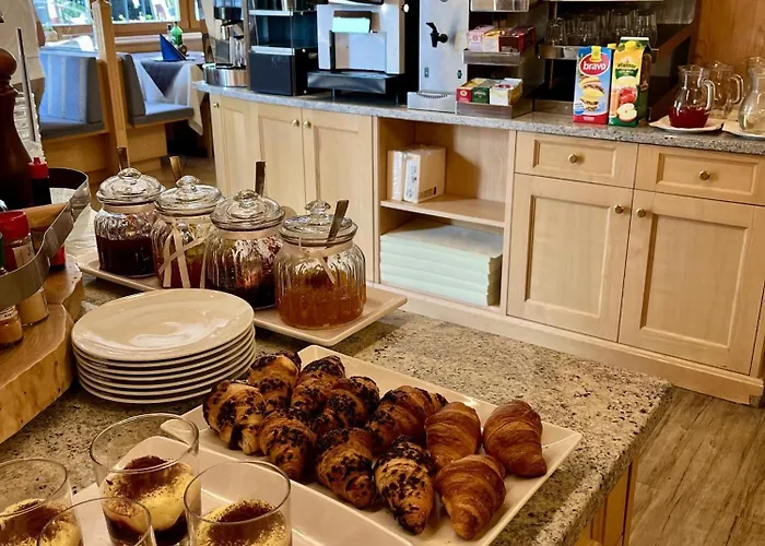 Dolomites Base Camp Olympia 3* Arabba