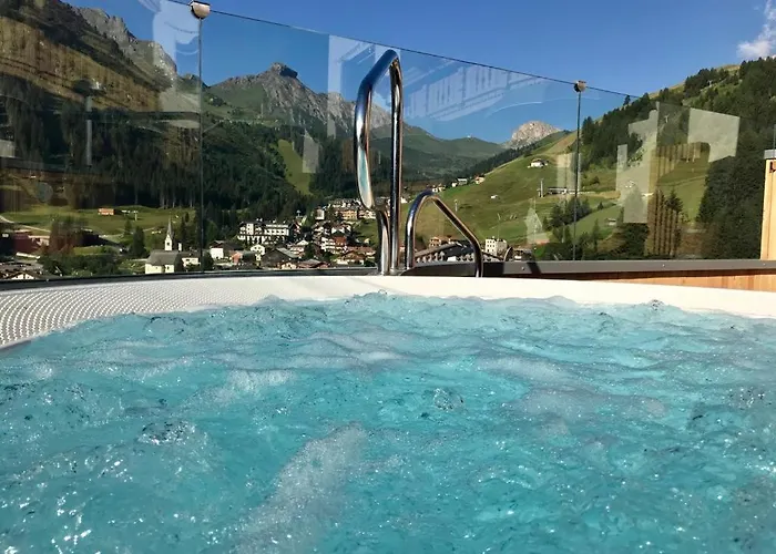 Dolomites Base Camp Olympia 3*