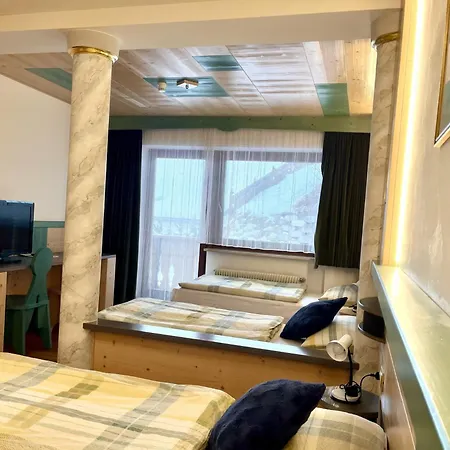 Dolomites Base Camp Olympia Hotel Arabba